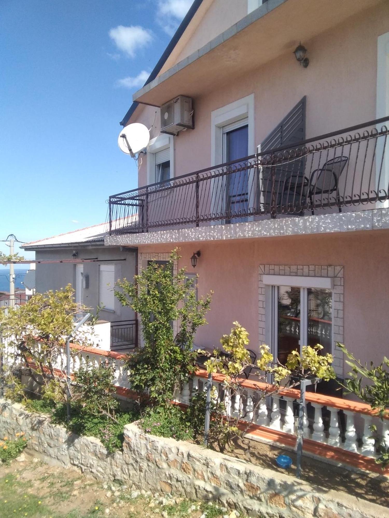 Guesthouse Martina Senj  Exterior foto